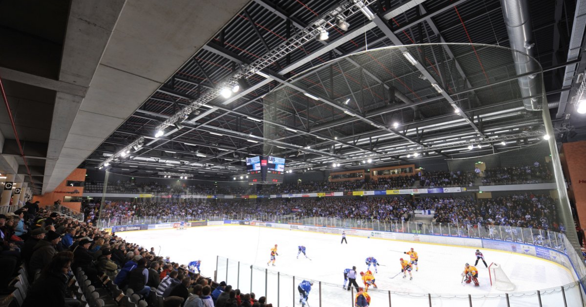 Schwenninger vs Straubing Tigers