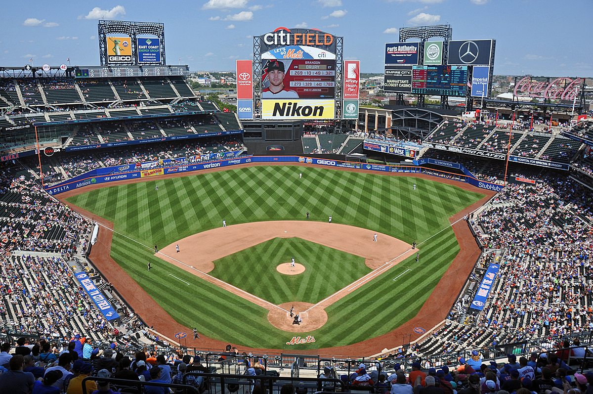 New York Mets vs New York Yankees