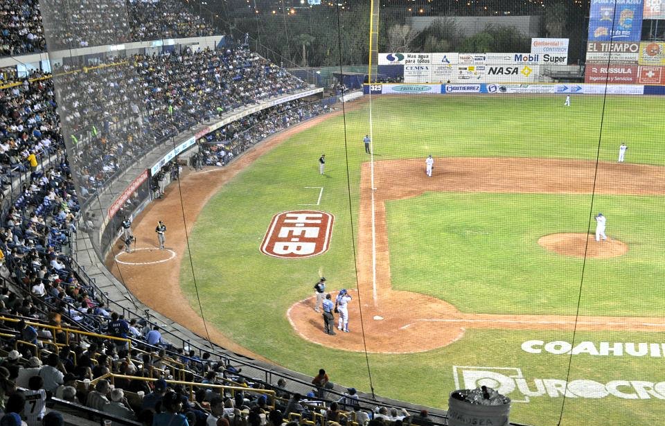 Acereros de Monclova vs Saraperos de Saltillo